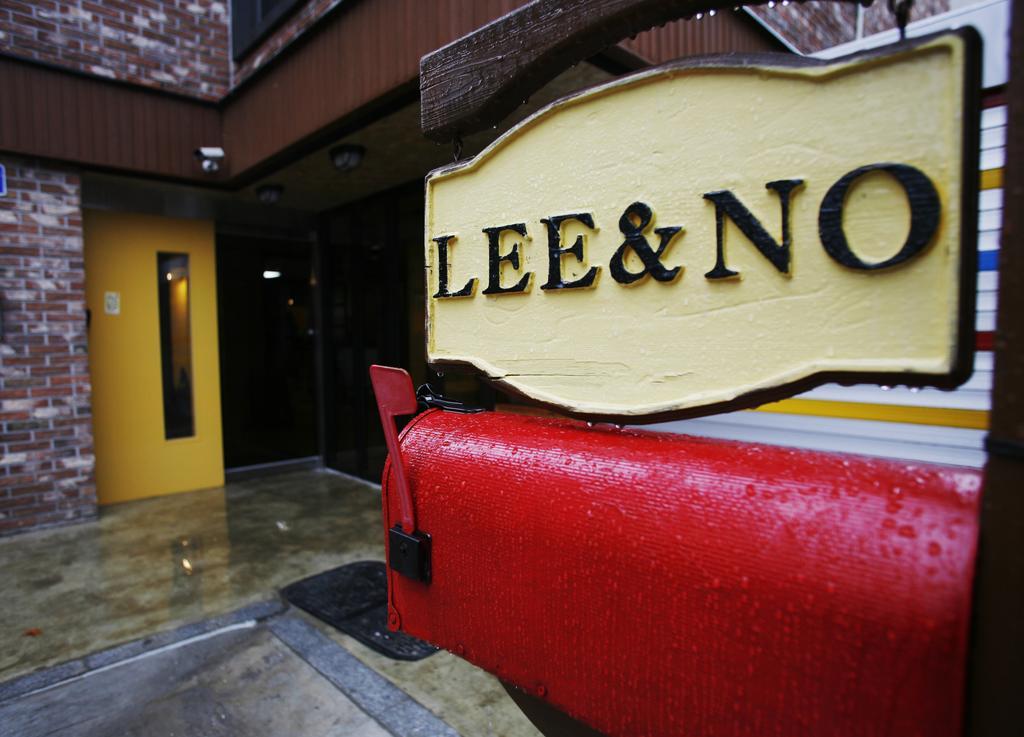 Lee & No Guesthouse Hongdae Seoul Luaran gambar