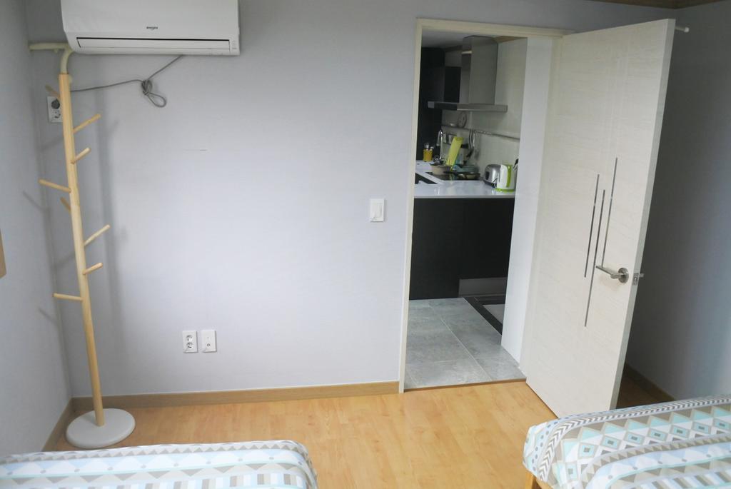 Lee & No Guesthouse Hongdae Seoul Luaran gambar