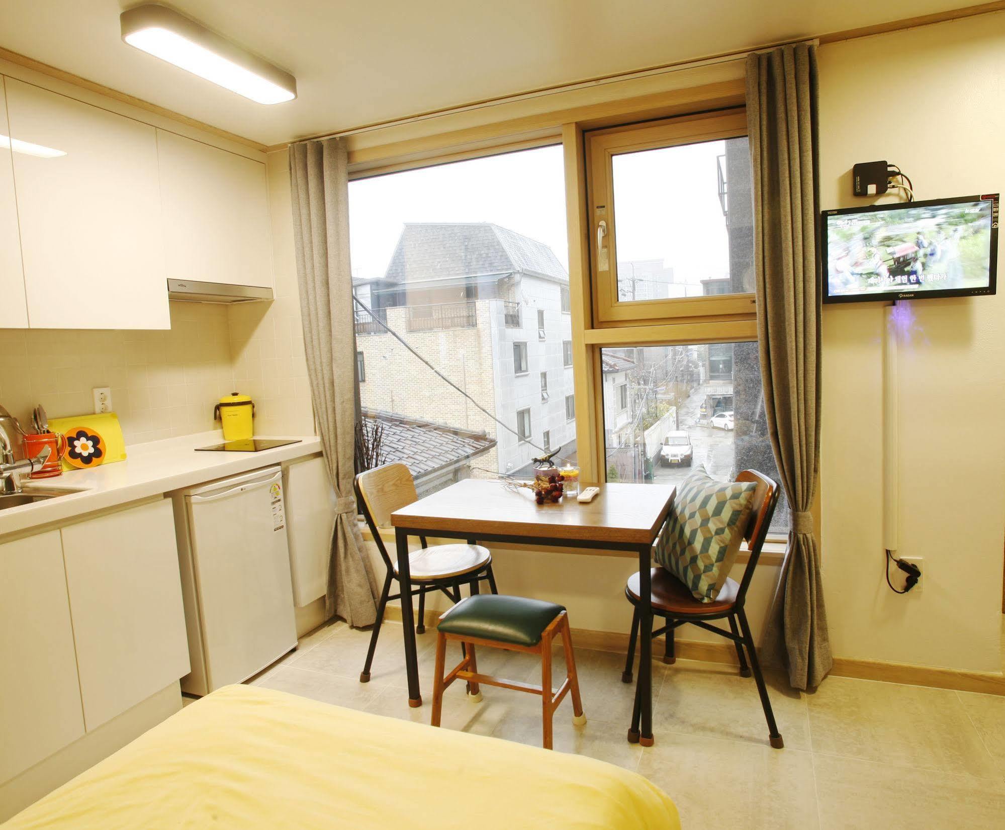 Lee & No Guesthouse Hongdae Seoul Luaran gambar
