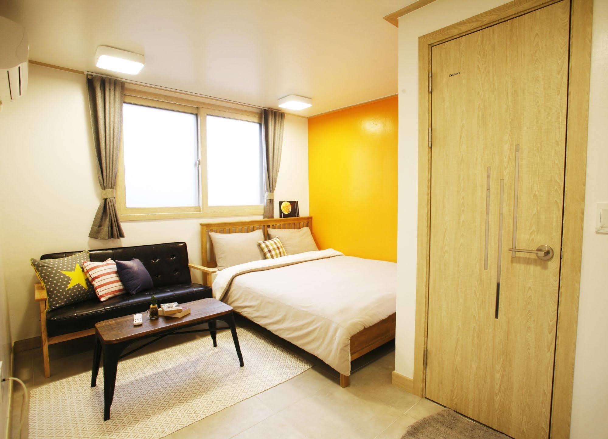 Lee & No Guesthouse Hongdae Seoul Luaran gambar